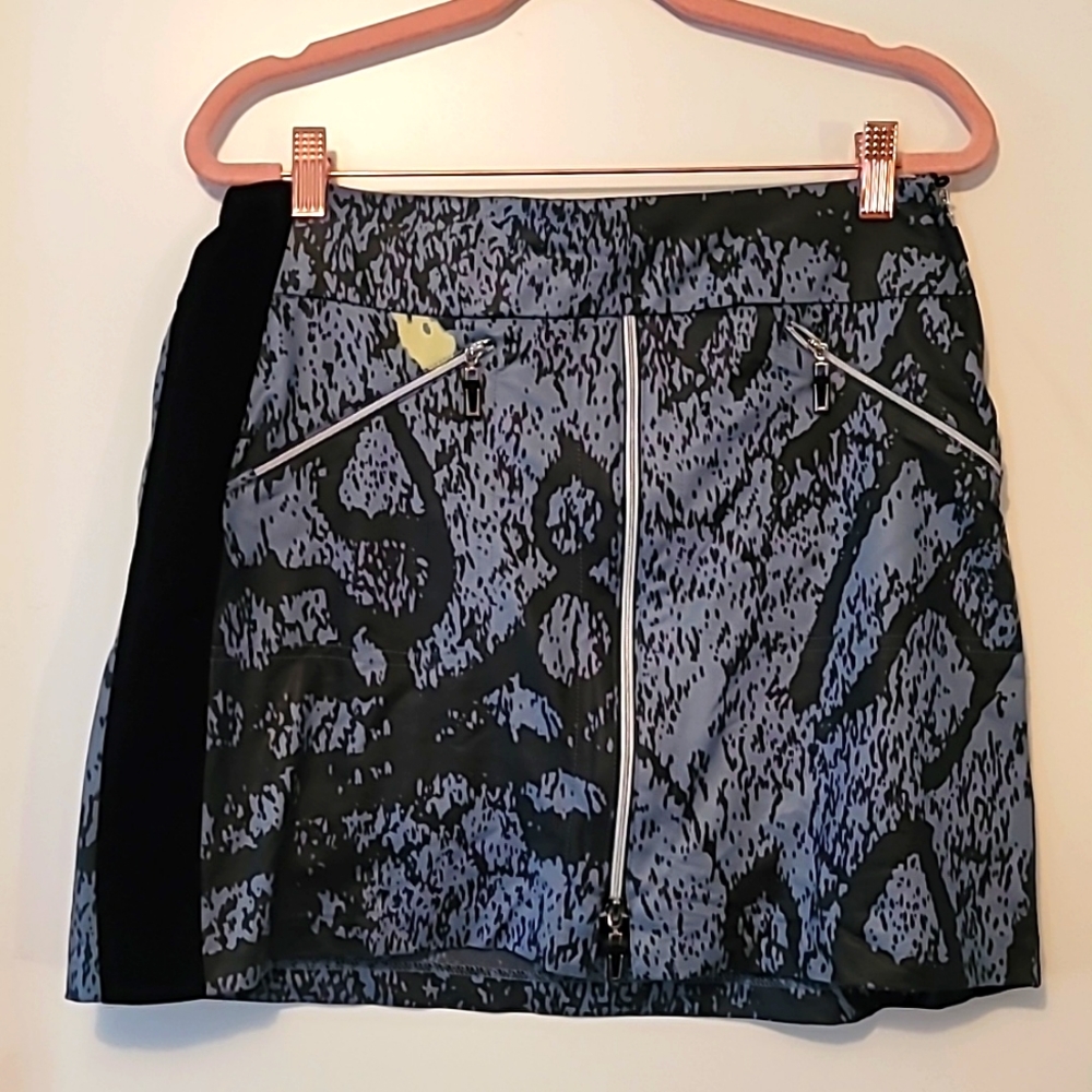 Golf skort
